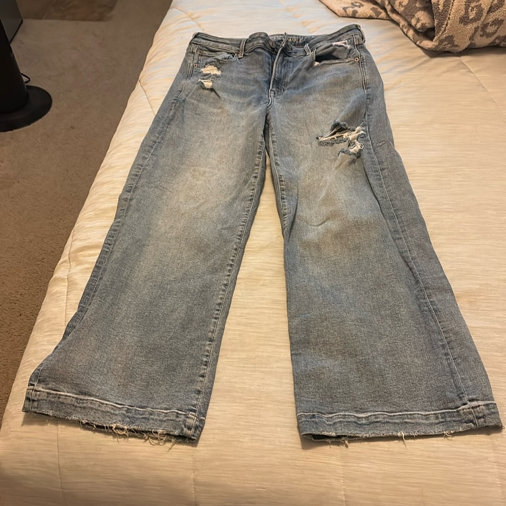 American eagle wide leg jeans. 14 short
